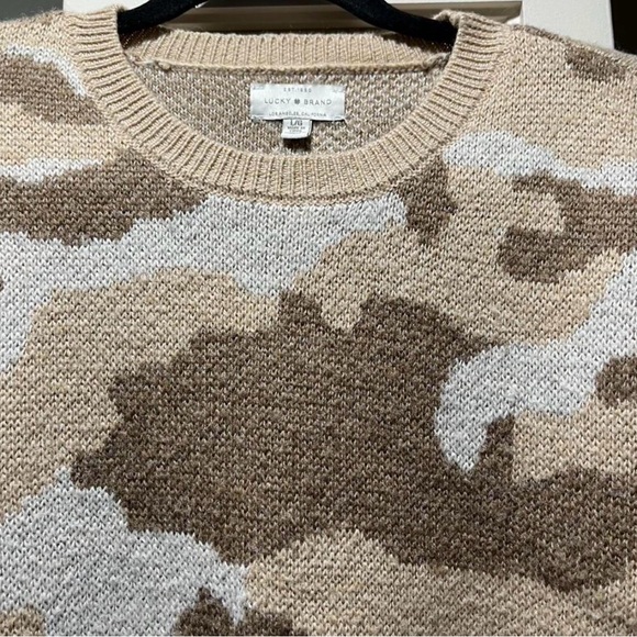 Lucky Brand Beige and Cream Camouflage Wool Blend Sweater - Picture 3 of 7